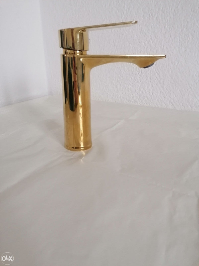 Baterija za lavabo zlatna
