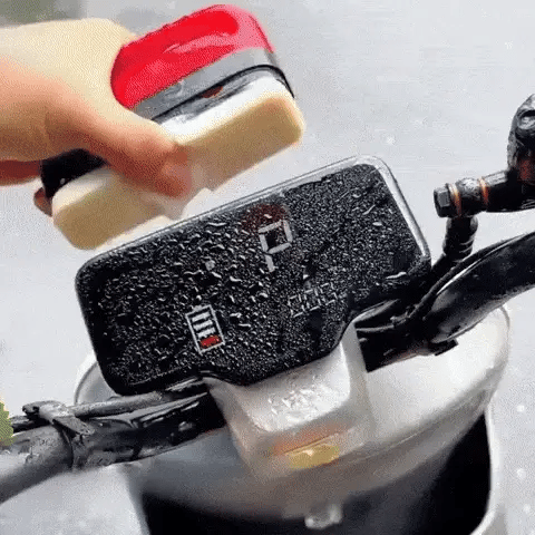 Sredstvo protiv magljenja retrovizora i šoferšajbne