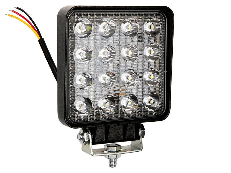 LED radni far 12V/24V – 16 LED dioda, snažno spot osvetljenje