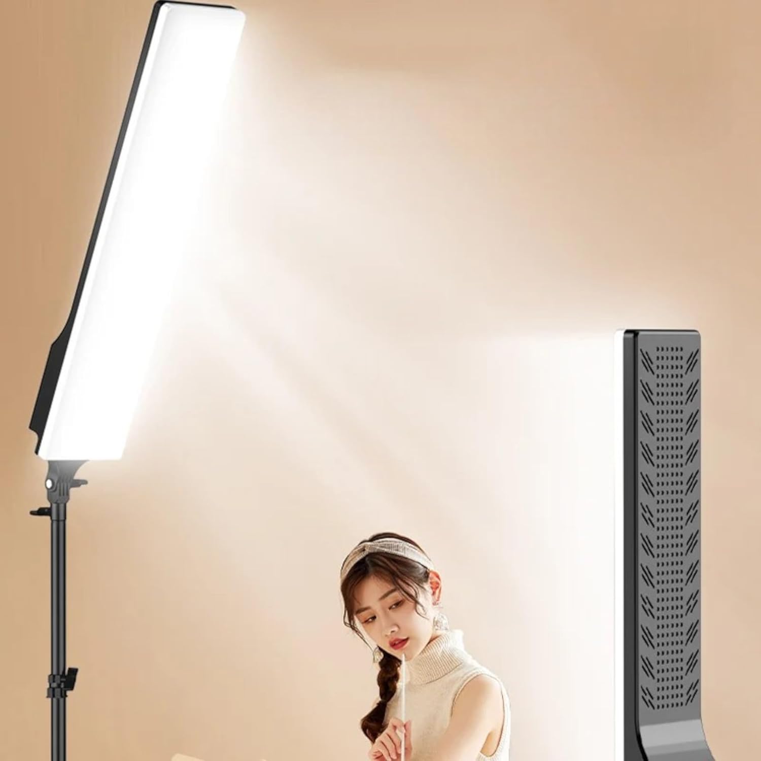 RL-100 Profesionalno LED Studio Svetlo sa Stativom i Daljinskim – TikTok, YouTube, Streaming, Fotografija i Makeup Rasveta