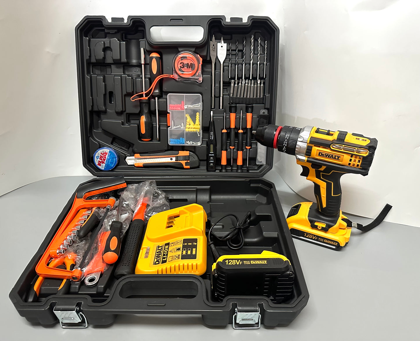 DeWalt aku srafilica 128v+busilica+cekic+Dve baterije+Pribor