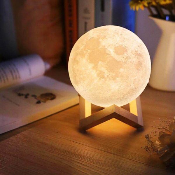 3D mesec lampa (lampa u obliku meseca)